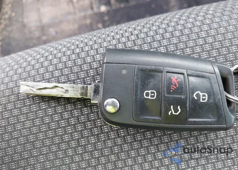 2021 Volkswagen Jetta 1.4T R-Line/1.4T S z USA, uszkodzony, nr VIN 3VWN57BU2MM041357